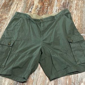 Outdoor life shorts.greenish/khaki color sz 42